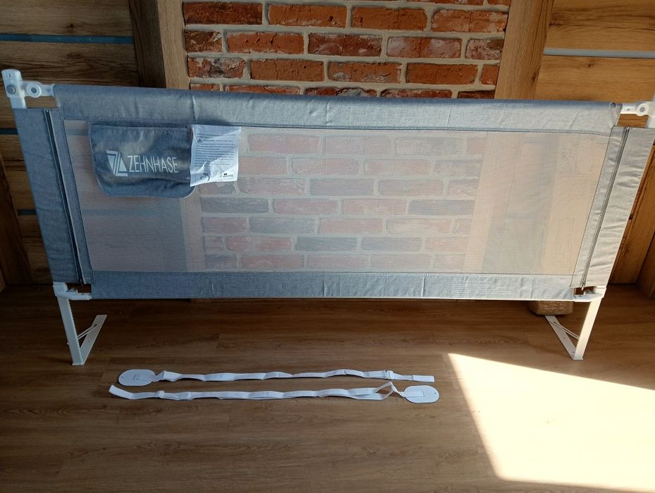 Wysoka Barierka zabezpieczająca na łóżko