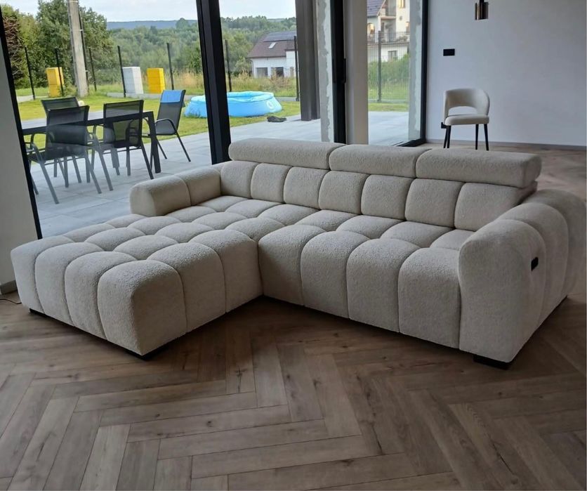 Naroznik 300x200 z elektryczbie regulowanym siedziskiem