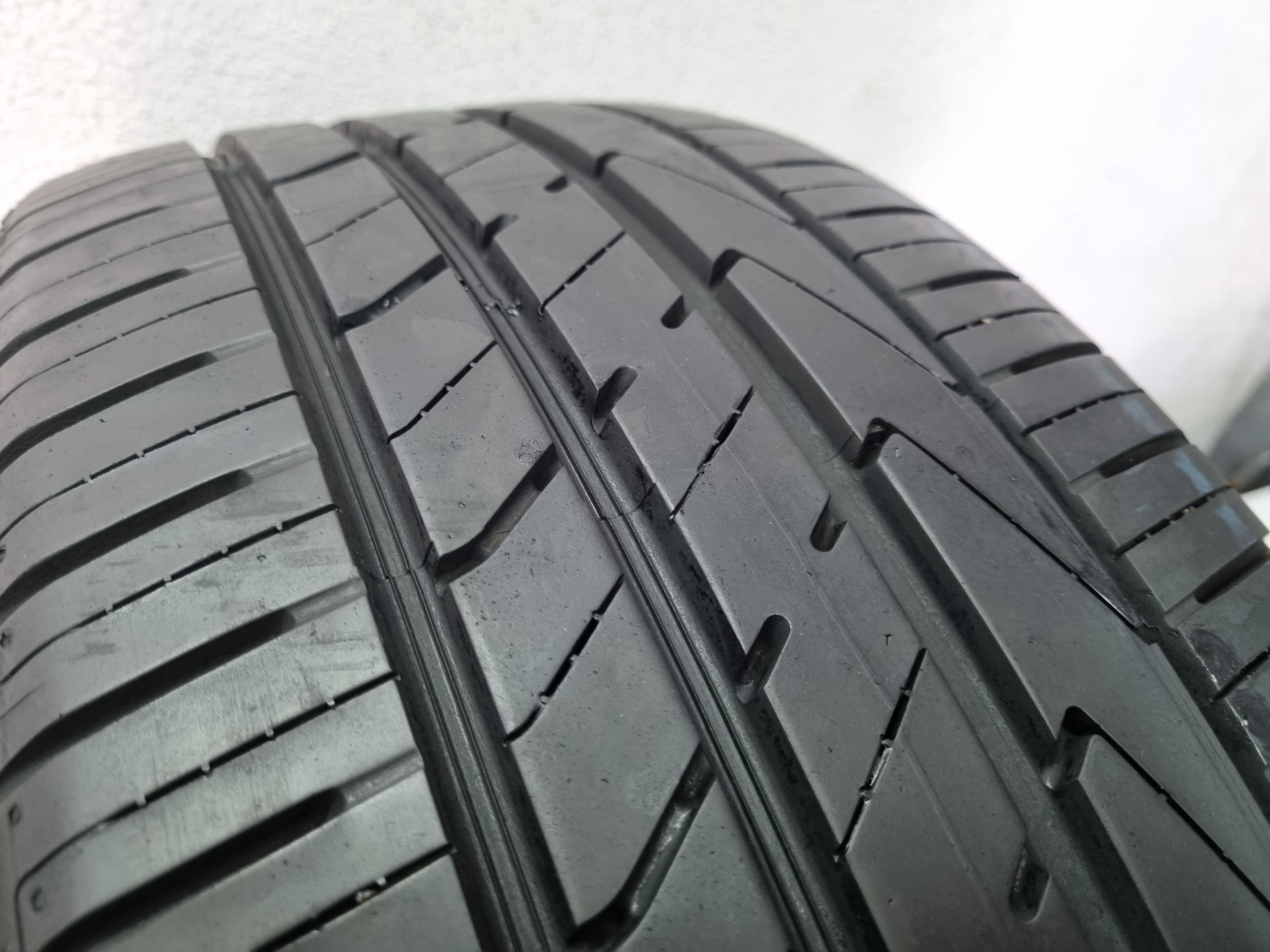 235/55/18 100V Hankook Ventus S1evo2 SUV seal D.4117