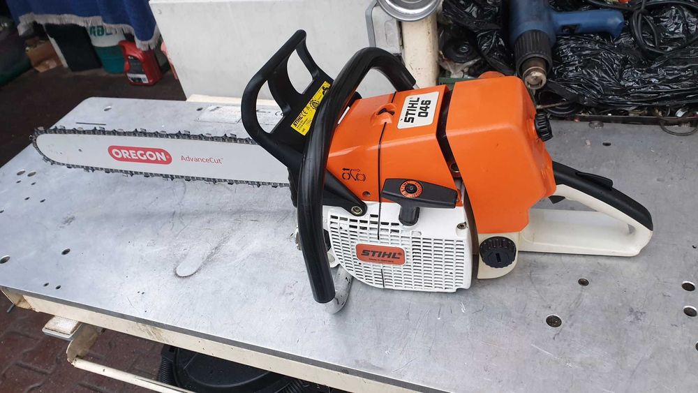 Piła pilarka spalinowa STIHL 046