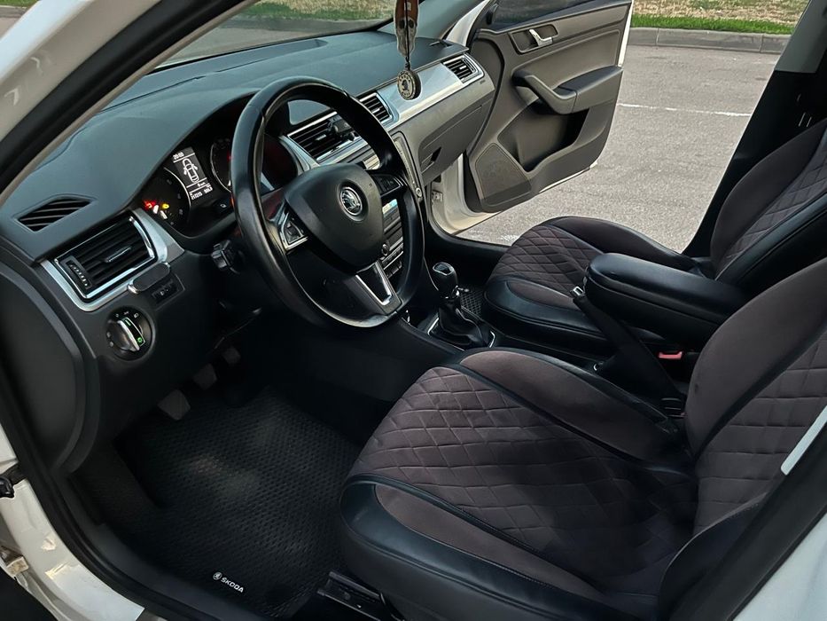 Продам Skoda Rapid