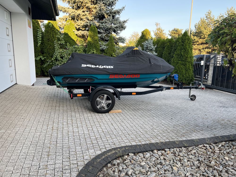 Skuter wodny Sea doo WAKE PRO 230