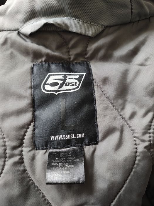 Kurtka zimowa marki Diesel. Rozmiar L.