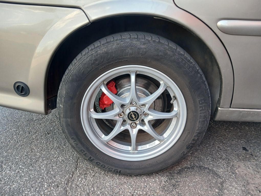 Opel Vectra b ,1,6 GBO