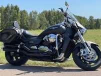 Suzuki VZ Suzuki VZR 1800