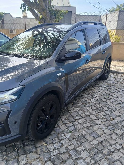 Não perca a chance de  adquirir um carro bom, bonito e barato