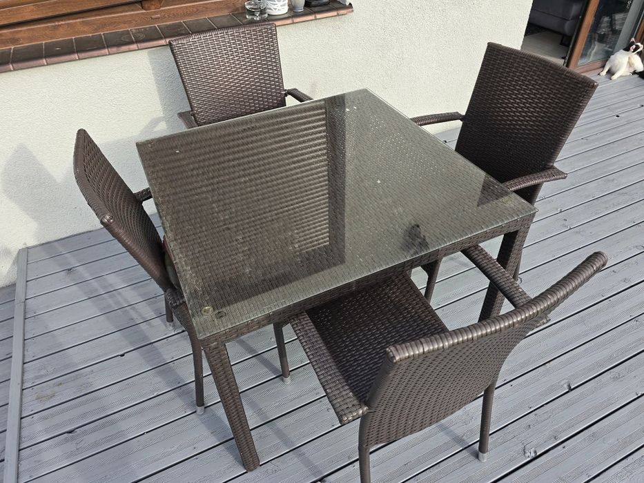 Stół ogrodowy +4 krzesła