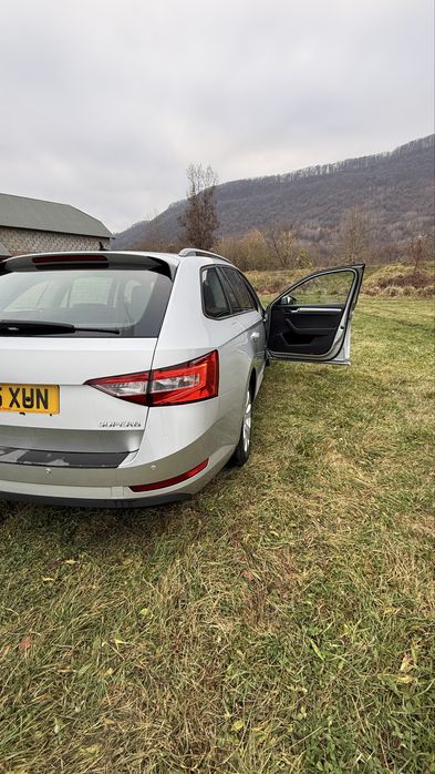 Skoda SuperB в розборці