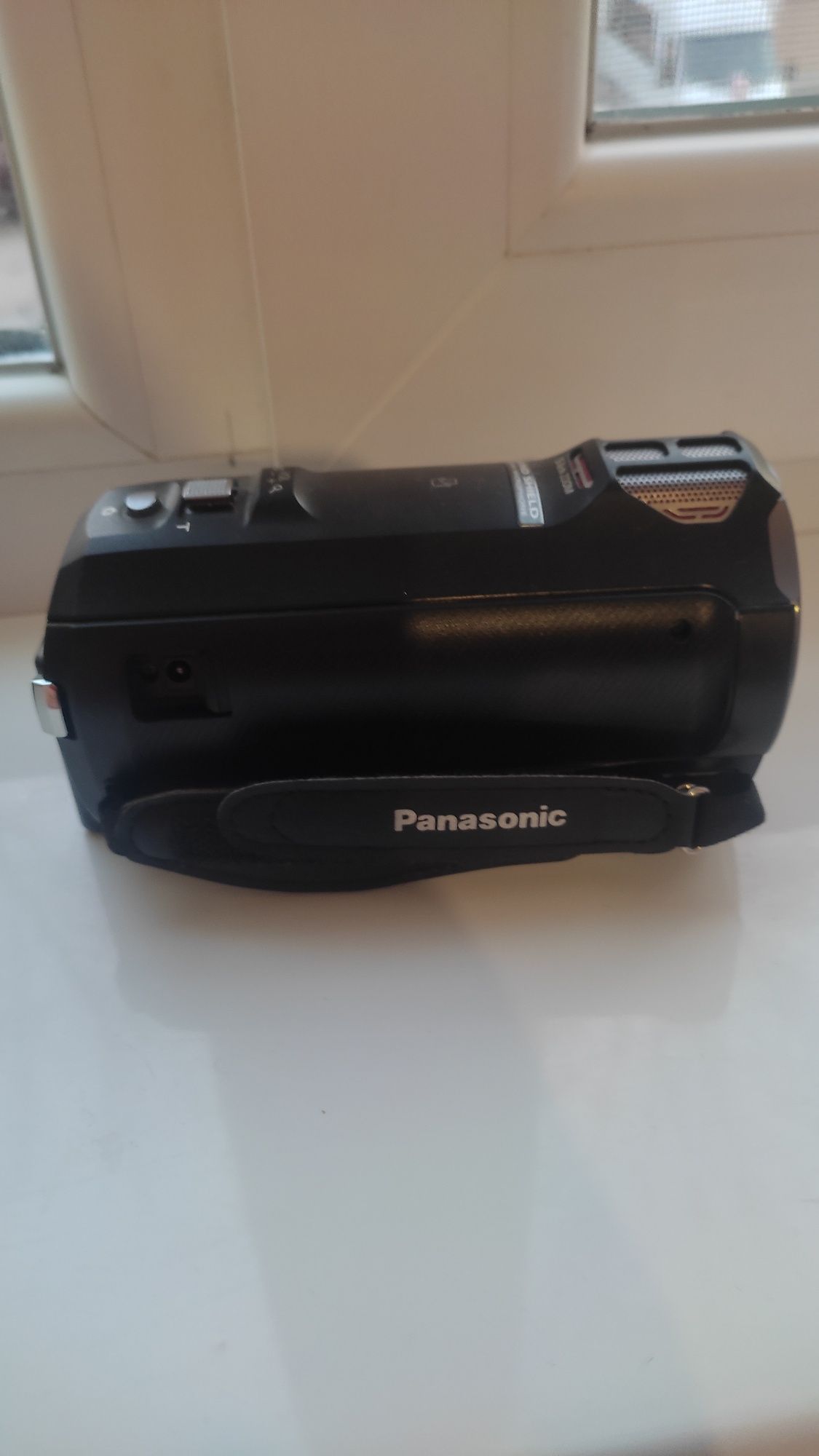 Продам камеру panasonik v770