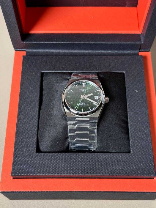 Годинник Tissot PRX 35 mm T137.207.11.091.00