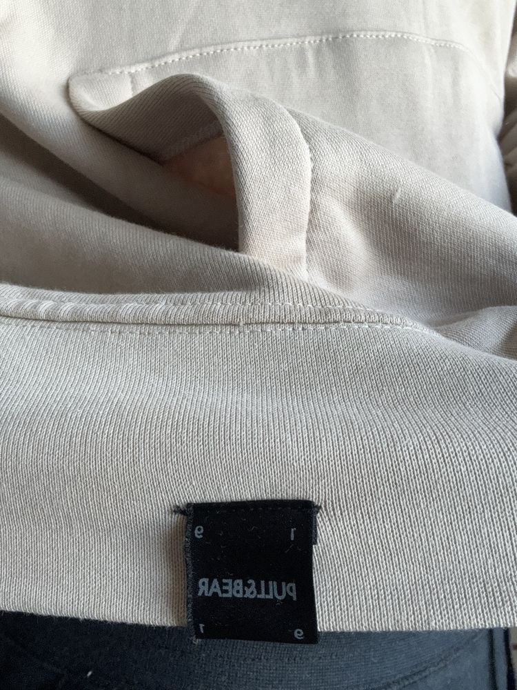 Sweatshirt com capuz bege Pull & Bear (tamanho XL)