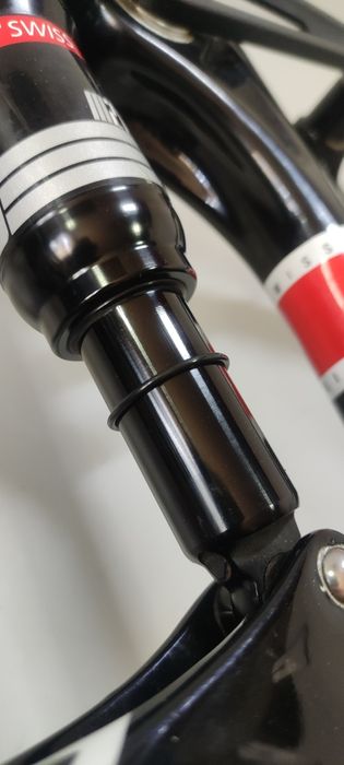 Рама CANYON Rock 30 Carbon 140мм 26" + Аморт DT SWISS M210; двухподвес