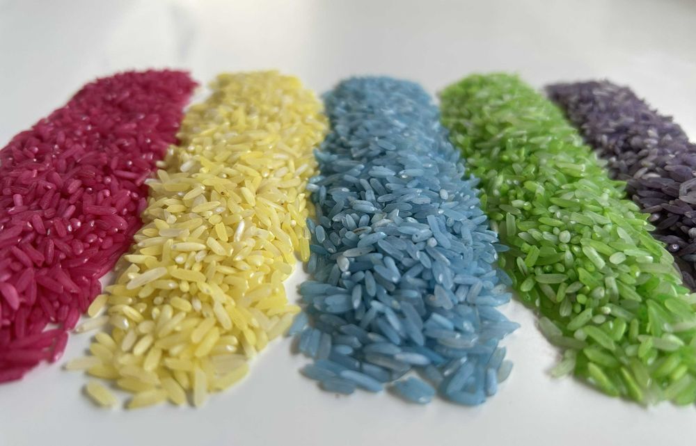 Kolorowy ryż sensoryczny – barwiony, ekologiczny, 5 kolorów, 5 x 150 g
