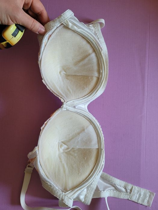 Жіноча білизна бюстгальтер