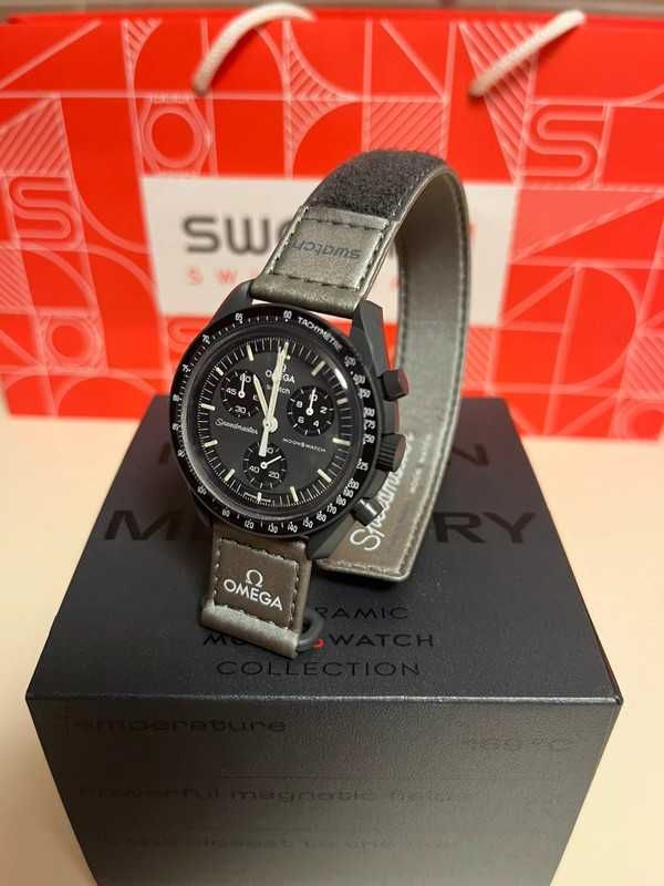 SO33A100 Omega x Swatch Merkury：Kosmiczny Zegarek Bioceramiczny