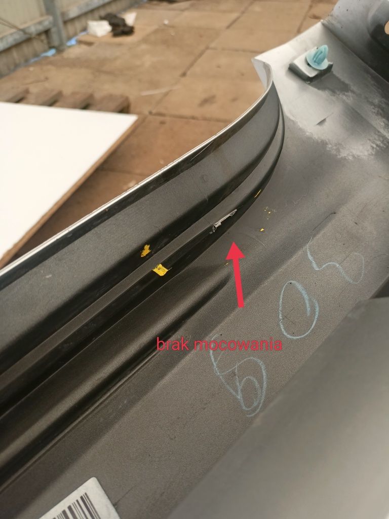 Toyota Corolla E21 sedan 18- listwa progowa prawa nakładka na próg