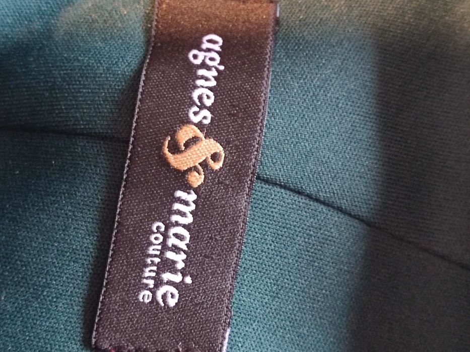 Vendo vestido de cerimónia