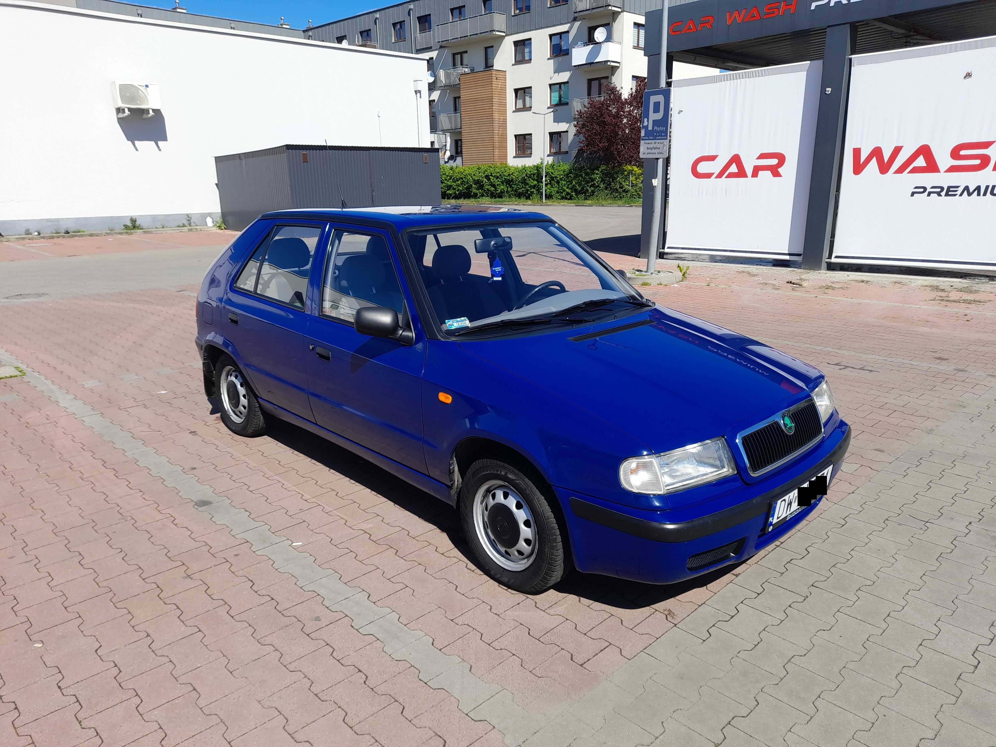 Sprzedam z kolekcji Skoda Felicia '2001 Modra 1.3 benzyna 68km Piękna!