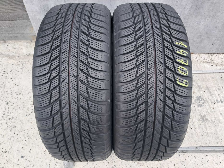 Резина зимова, Bridgestone Blizzak LM001 AO 215/55 R17 (арт.14709)