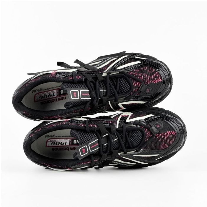 Чоловічі кросівки New Balance 1906A Dragon Berry 2025