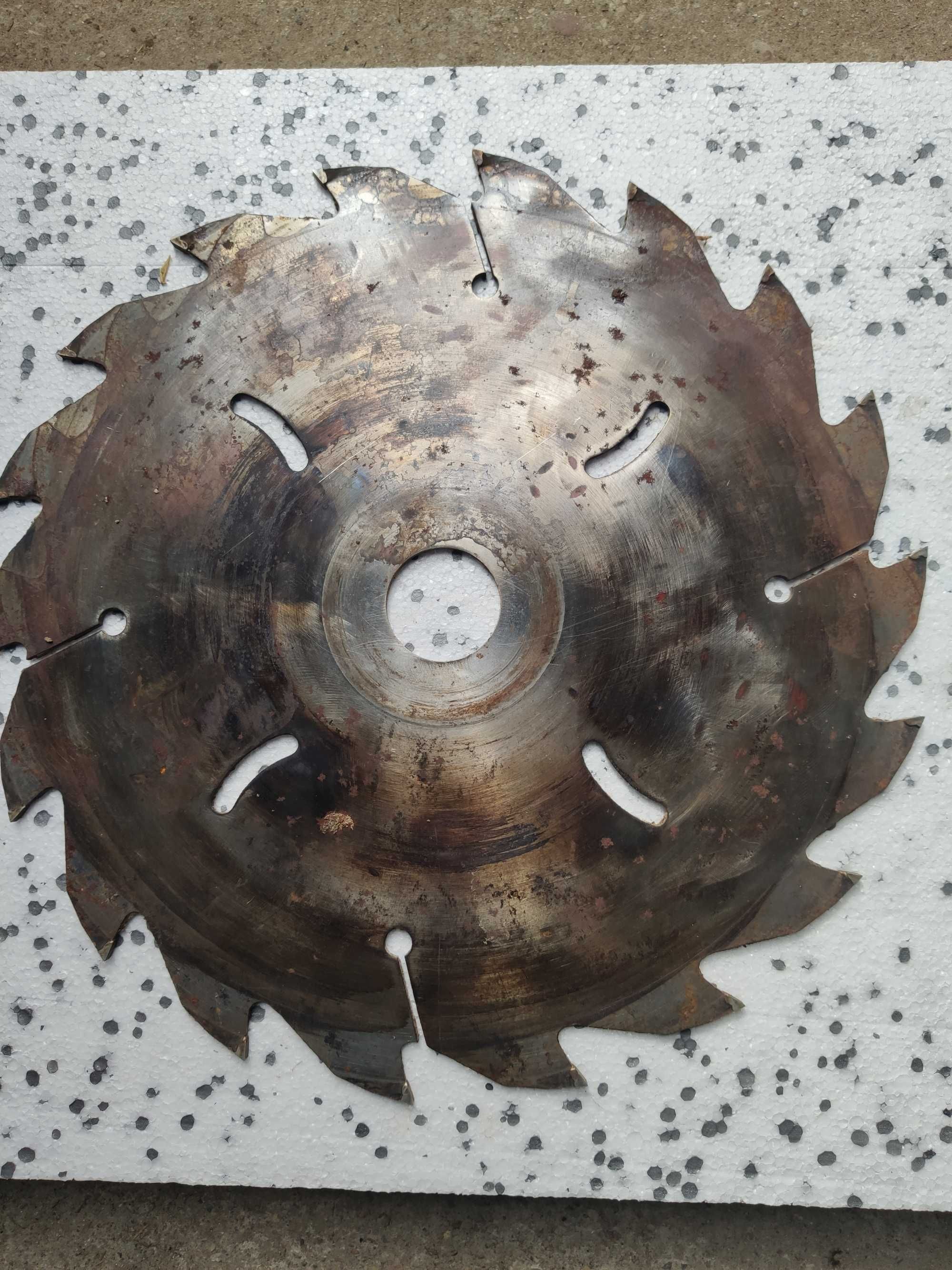 Piła Tarcza Widiowa do drewna 400mm