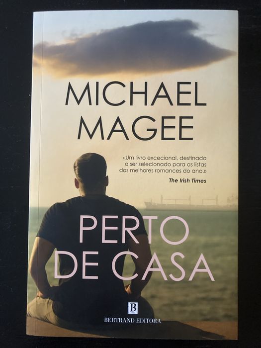 Perto de Casa - Michael Magee