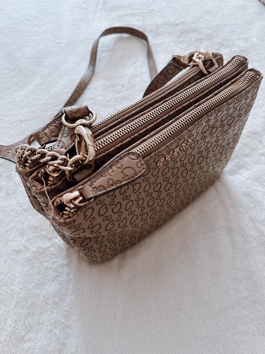 Mala de mão e tiracolo Guess