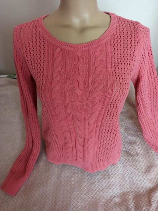 Różowy, malinowy sweterek