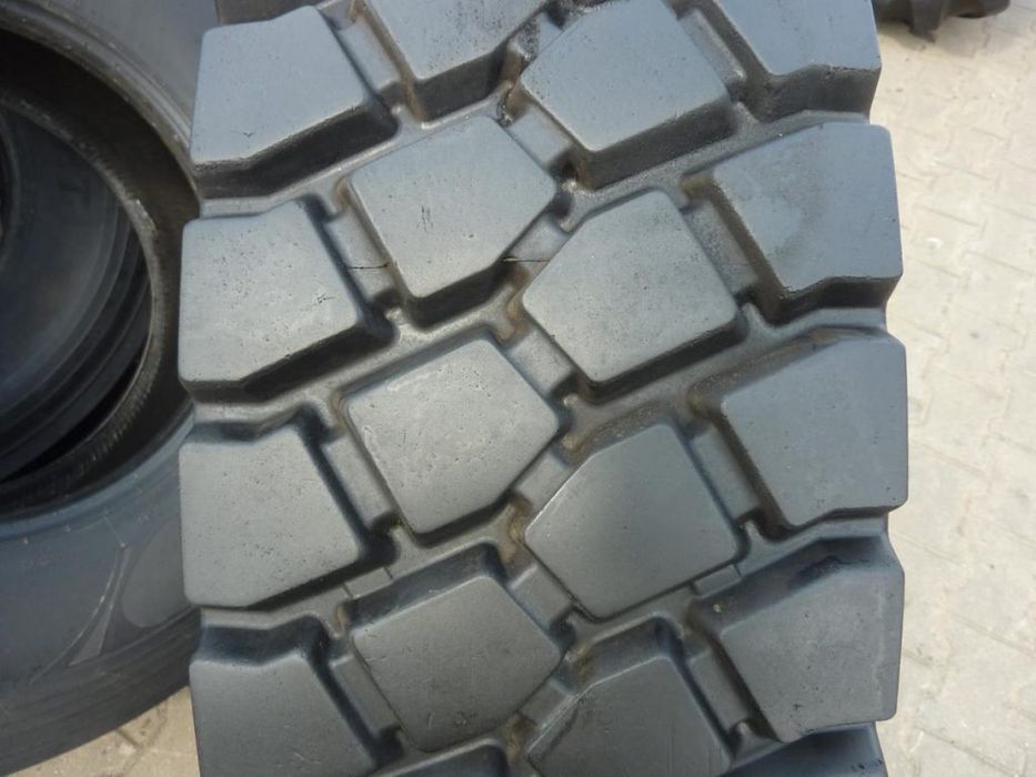 Opona używana ciężarowa 13R22.5 BARUM B573; 700zł C2074