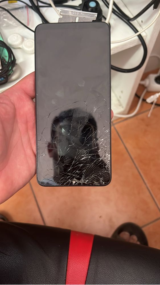 Reparacao de telemoveis e tablets