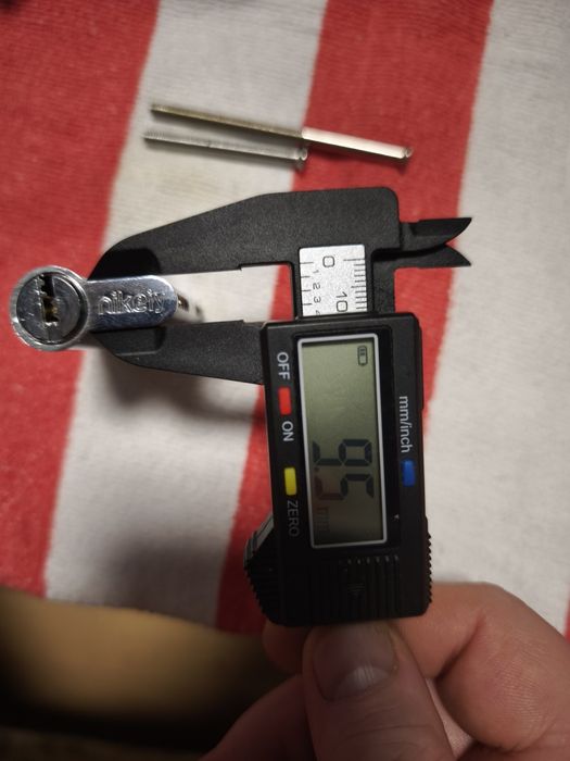 fechadura de porta de meio cilindro, inclui 5 chaves,