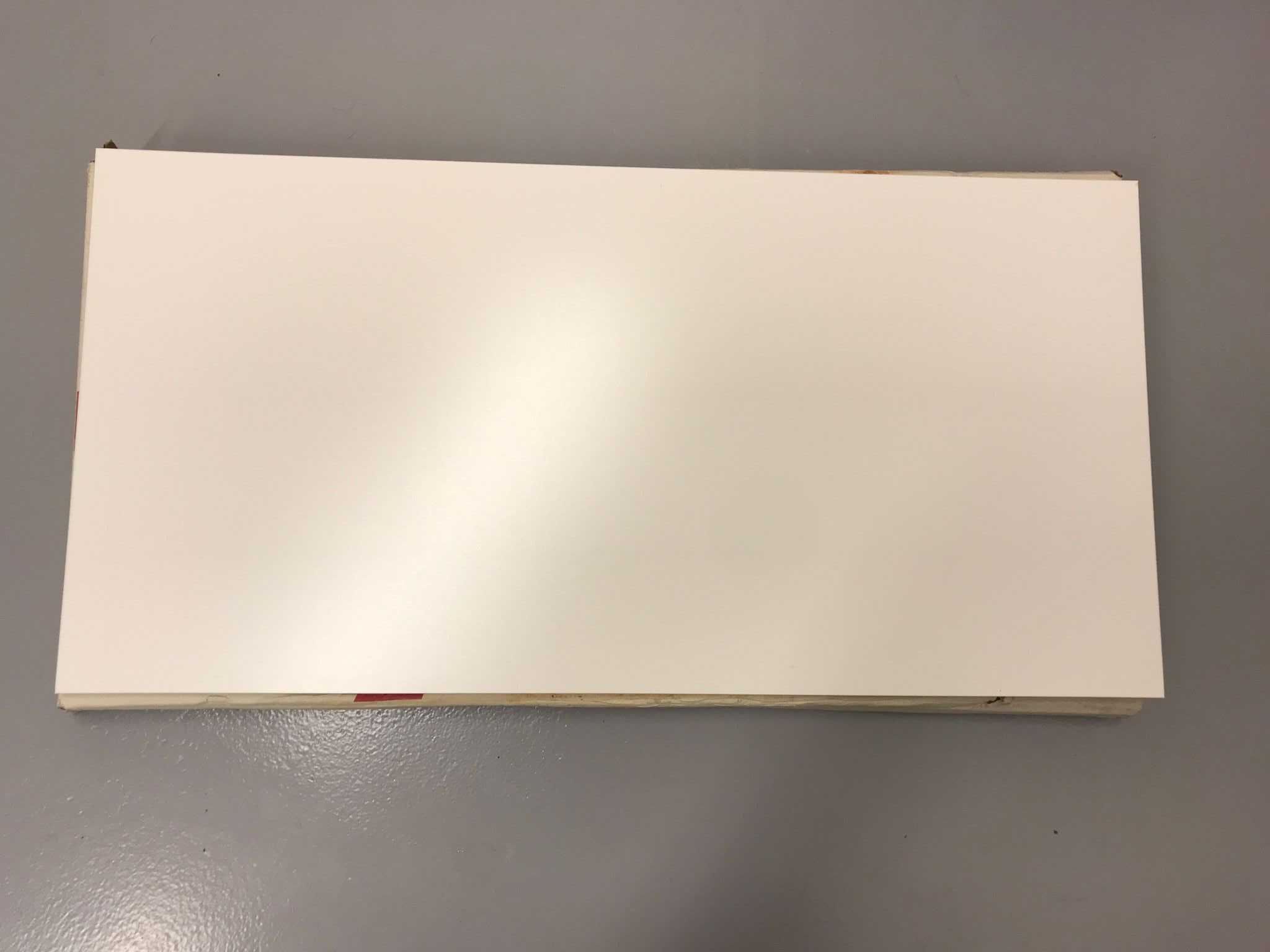 Revestimento cerâmico LOVE Tiles | 35 x 70 cm, Branco mate