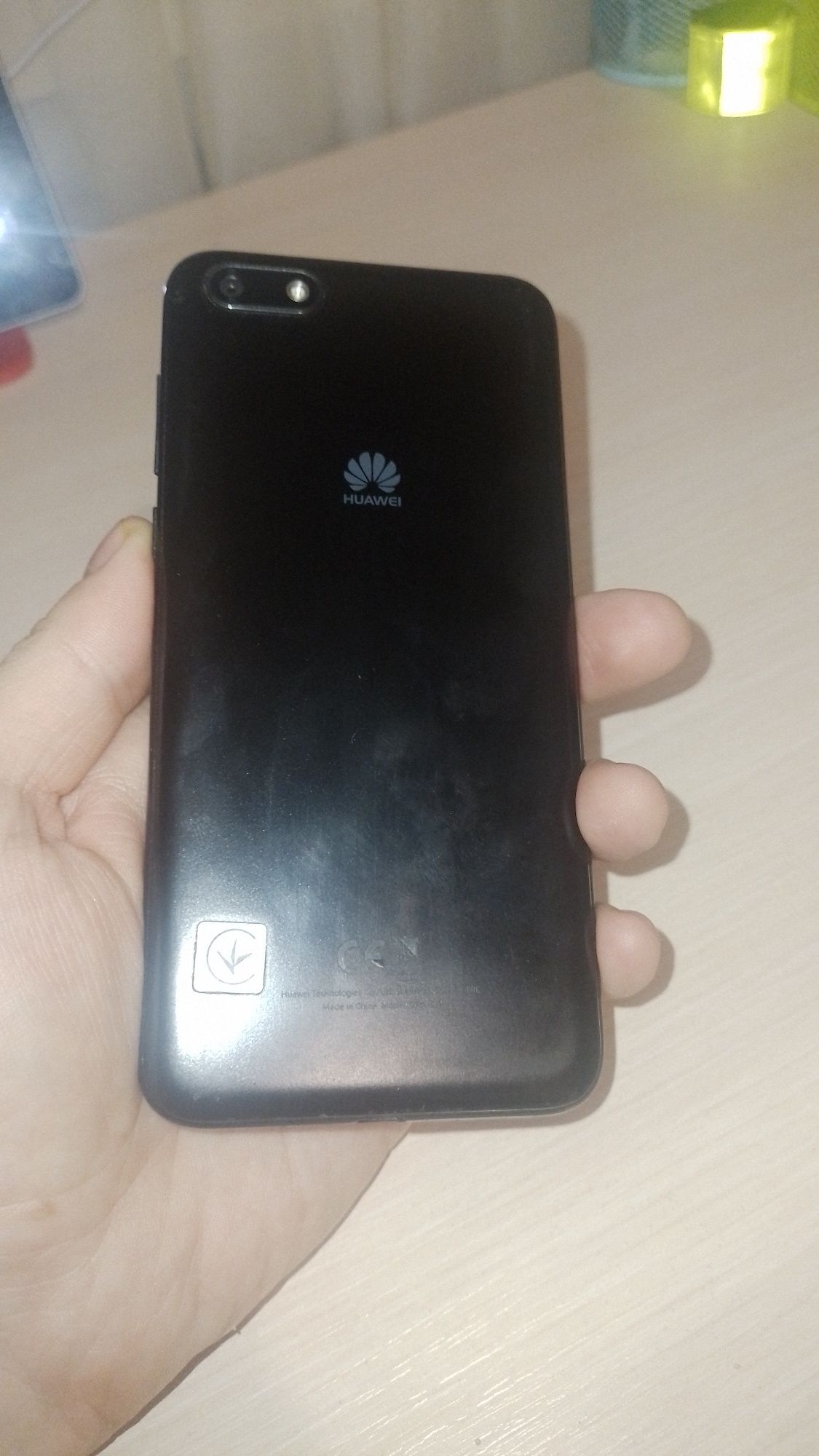 Смартфон Huawei Y5 терміново