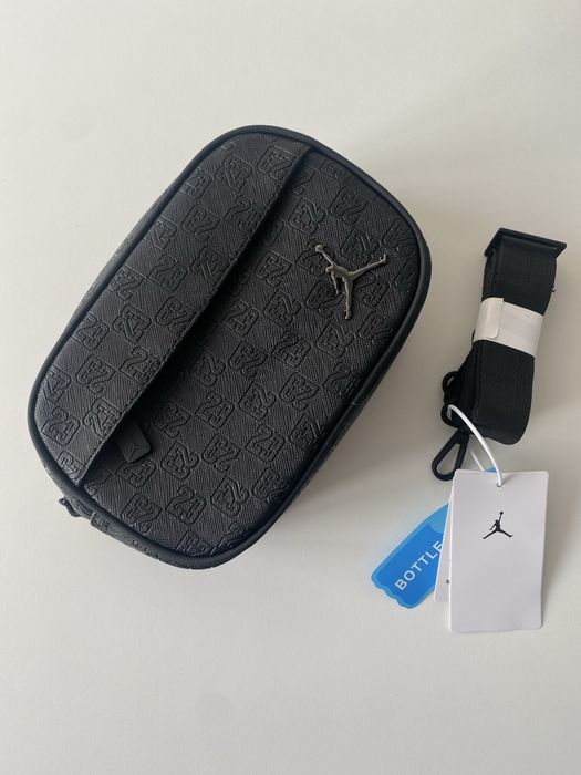 Сумка Nike Jordan Monogram, месенджер найк джордан монограм, jordan
