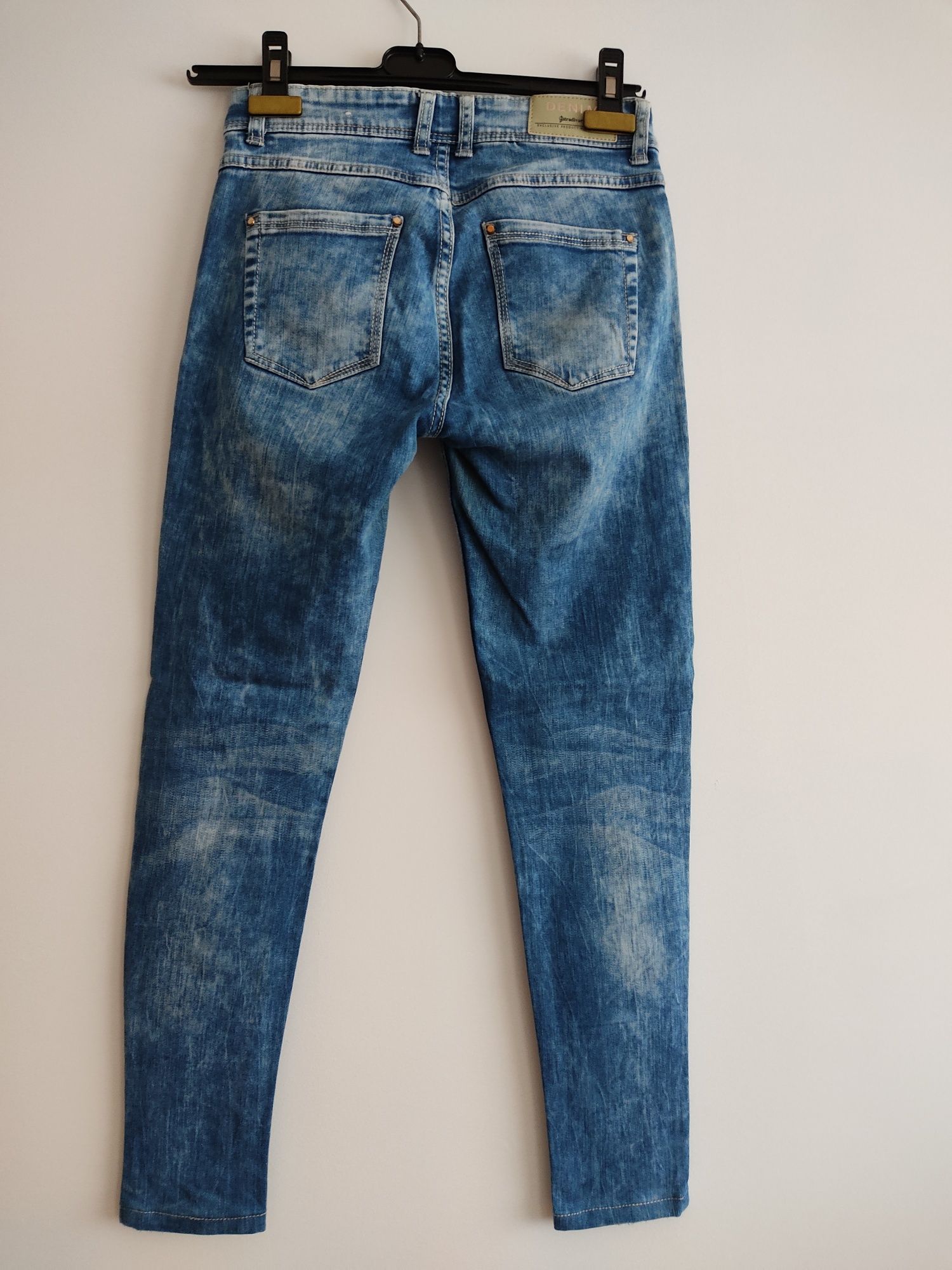 Calças de Ganga Stradivarius (Jeans Tamanho 36)