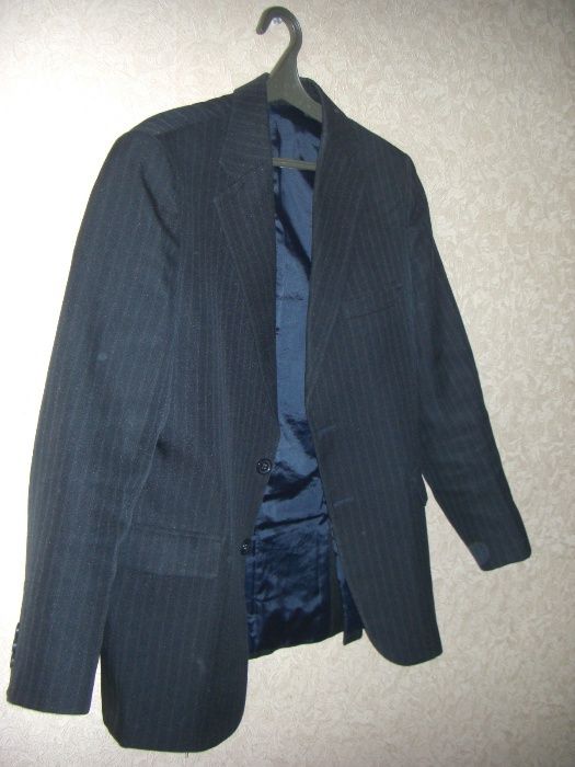 Пиджак черного цвета подростковый для школьника 11-14 лет