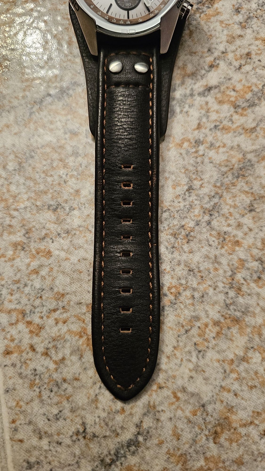 Vendo Relógio Fossil CH2565 c/ Bracelete Nova