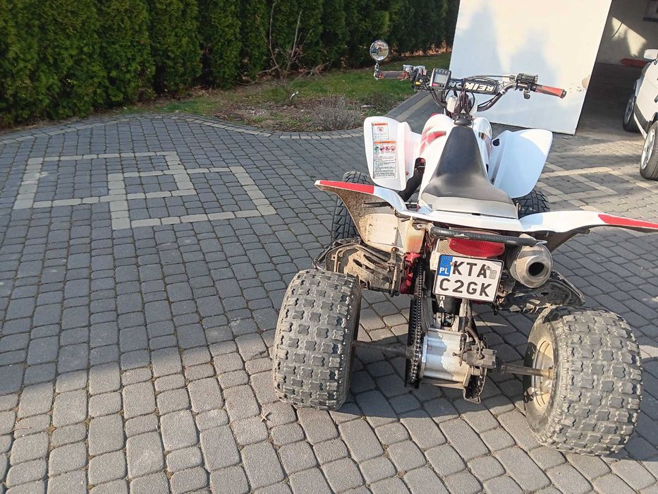 Yamaha raptor 660