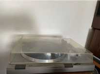 Gramofon AKAI AP-D210