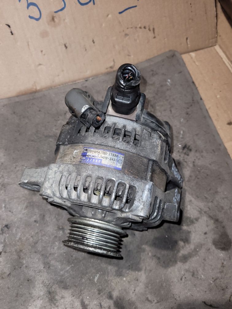 Alternator DENSO toyota Avensis t25 2.0D4D diesel 2004r