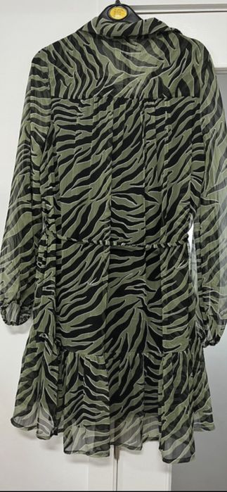 Vestido, marca Vero Moda