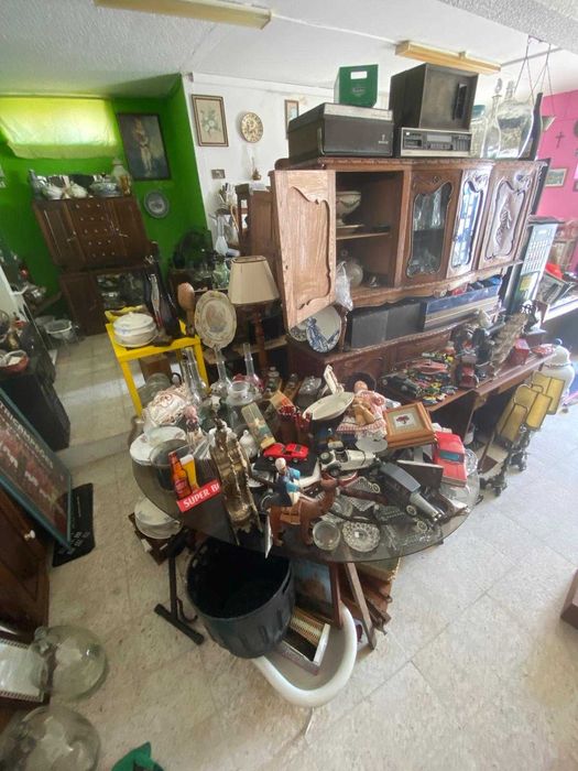 Velharias para venda