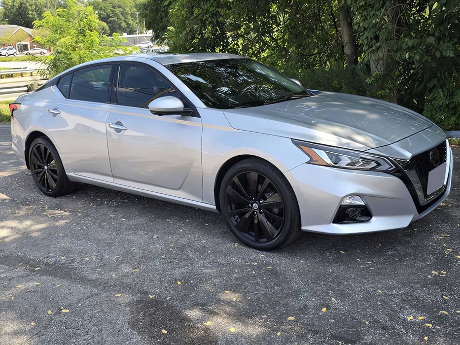 Nissan Altima      2019