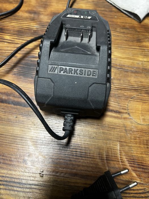 Carregador parkside