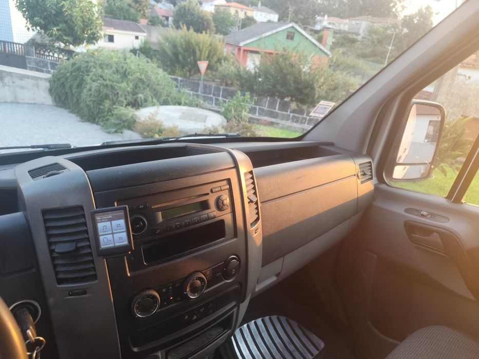 Volkswagen Crafter 35 2.0 TDI 136 CV teto médio