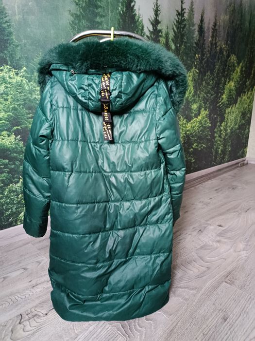 Зимова куртка для дівчинки