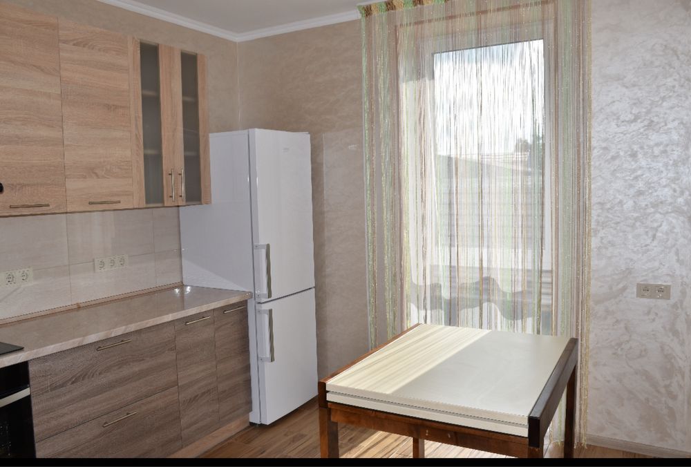 Продам двокімнатну квартиру Калинівка Фастівський райо ЖК. Калинатаун.