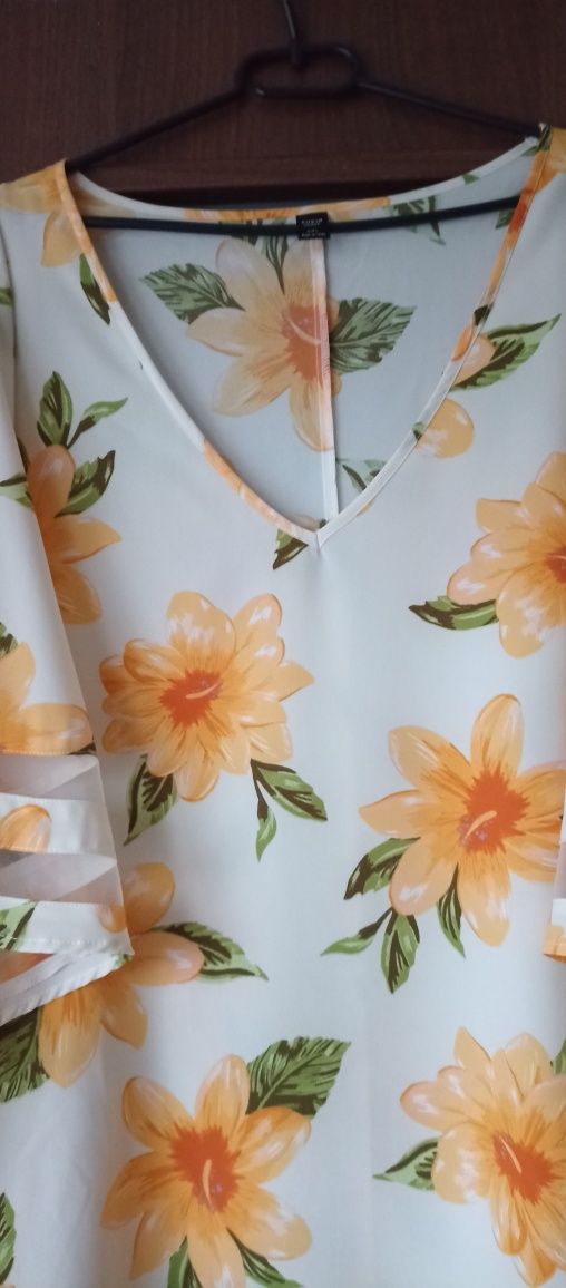 Ecru sukienka w kwiaty , kloszowa rękaw z paskami tiulowymi 4XL Shein