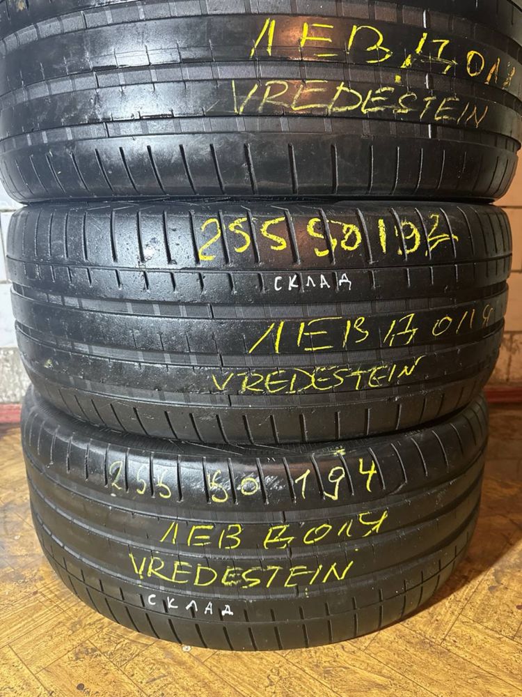 255.50.19 - Vredestein