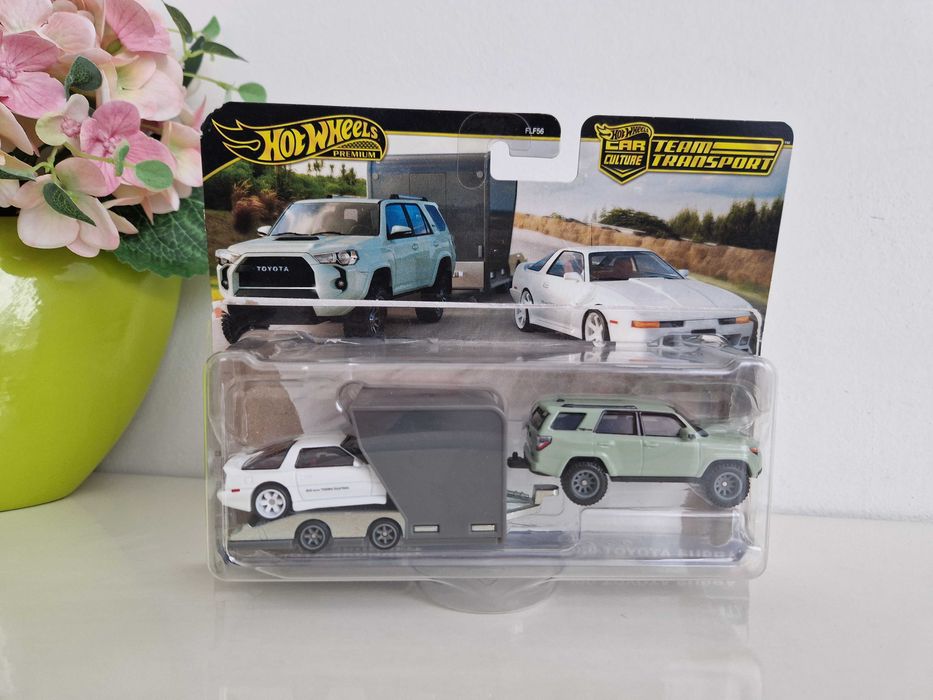 Hot Wheels Premium '18 Toyota 4RUNNER i '89 Toyota Supra